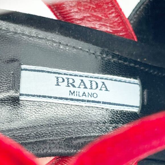 Prada Black Suede Red Velvet Ankle Strap Open Back Pointed Toe Pump IT 38.5 - Picture 10 of 12